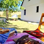 Vikendica Cemerno Ferienhaus