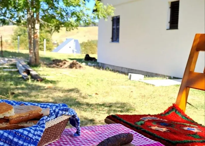 Vikendica Cemerno Tatil Evi